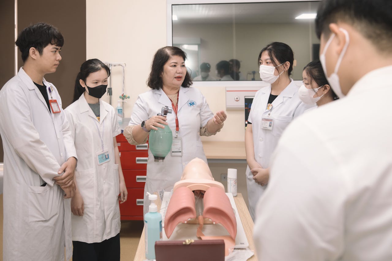 Choosing a Pre-Med Major: The Ultimate Guide for Future Doctors